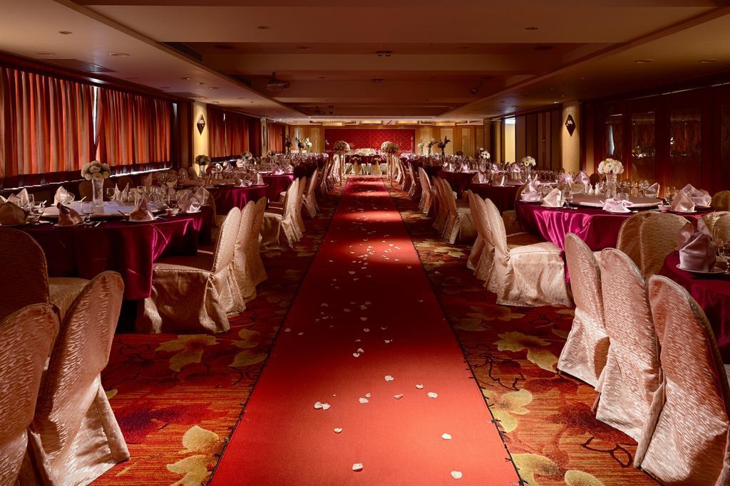 Gala Hotel Tajpej Buitenkant foto